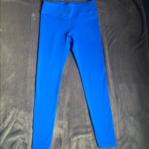 Fabletics Blue Leggings size: small